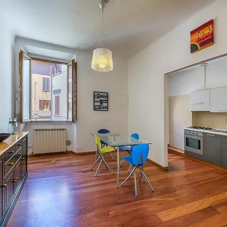Ele Apartman Siena