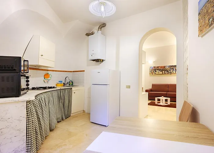 Apartment Ele