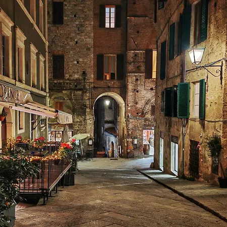 Ele Siena